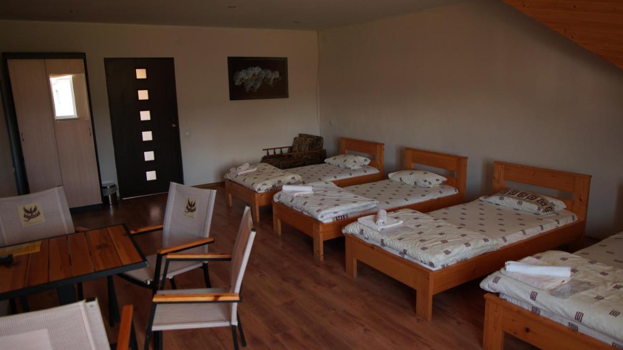 U Dvori Hotel Podgorodtsy Buitenkant foto