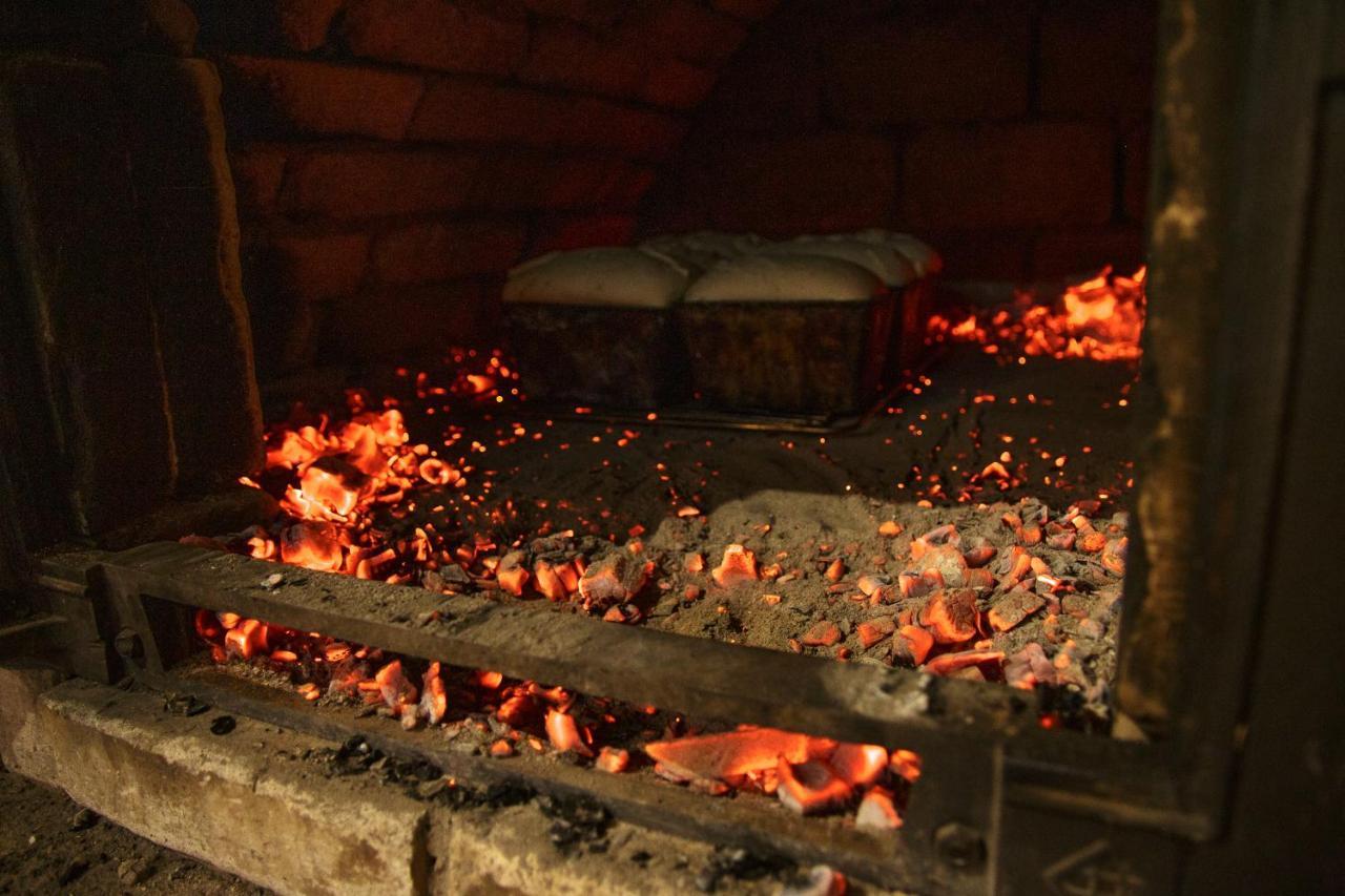 U Dvori Hotel Podgorodtsy Buitenkant foto